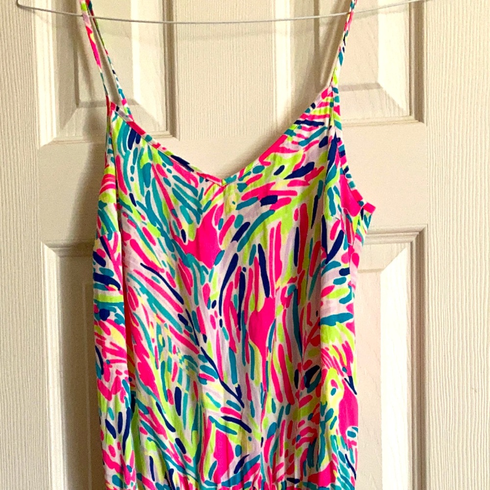 Lilly Pulitzer silk romper with belt size XXS.